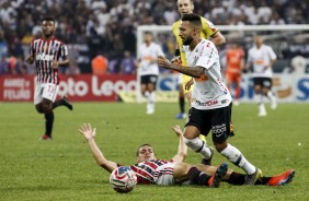 Clayson fez um bom jogo contra o So Paulo, pela final do Paulisto 2019