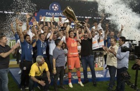 Corinthians levanta seu trigésimo caneco de Campeão Paulista