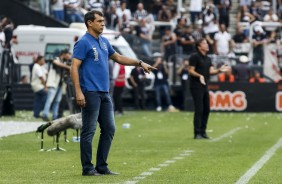 Treinador Fábio Carille durante jogo contra o São Paulo, pela final do Paulistão