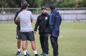 Arthur Elias no treino de hoje no CT