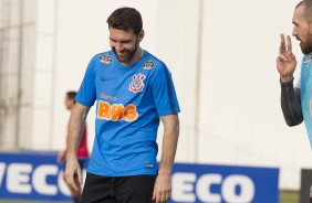 Mauro Boselli no treino de reapresentação do Corinthians após conquista do Campeonato Paulista