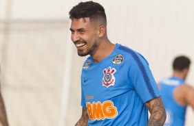 Pedro Henrique no treino de reapresentação do Corinthians no CT Joaquim Grava