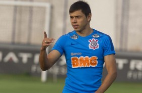 Romero no treino de reapresentação do Corinthians após conquista do Campeonato Paulista