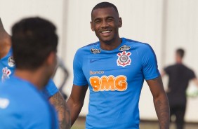 Zagueiro Marllon no treino de reapresentação do Corinthians após conquista do Campeonato Paulista