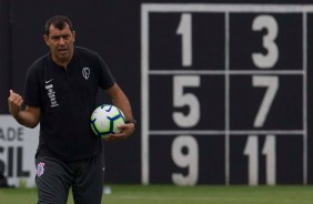 Carille comandou o último treino antes do jogo decisivo contra a Chapecoense, pela Copa do Brasil