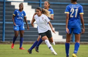 Gabi Nunes durante jogo contra o São José, pelo Campeonato Brasileiro Feminino