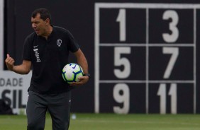 Treinador Fábio Carille faz último treino antes duelo contra a Chapecoense