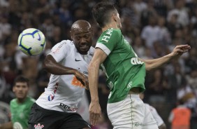 Vagner Love em partida contra a Chapecoense, pela Copa do Brasil, na Arena Corinthians