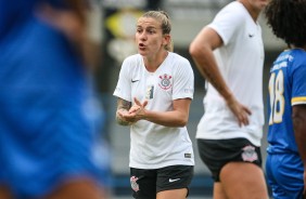 Cacau em partida contra o So Jos, pelo Brasileiro Feminino