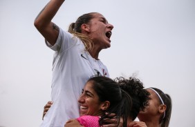 Cacau fez o segundo gol do Timo, contra o So Jos, pelo Brasileiro Feminino