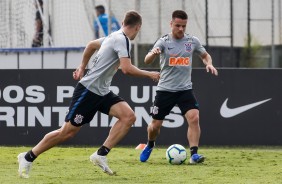 Carlos Augusto e Richard no treino desta sexta-feira no CT Joaquim Grava