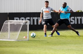 Ramiro e Manoel no treino desta sexta-feira no CT Joaquim Grava