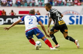 Clayson durante jogo contra o Bahia, pela estreia do Campeonato Brasileiro