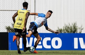 Renê e Richard durante treino deste sábado no CT Joaquim Grava