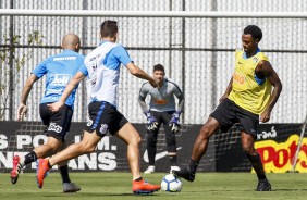 Ren Jnior durante treino deste sbado no CT Joaquim Grava