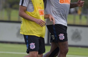 Gabriel e Renê Júnior treinam no CT Joaquim Grava