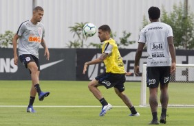 Gabriel no treino de reapresentação do Corinthians após derrota para o Bahia
