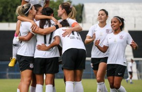 Corinthians Futebol Feminino comemora gol contra o So Jos, pelo Paulisto