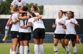 Corinthians Futebol Feminino durante jogo contra o São José, pelo Paulistão da categoria