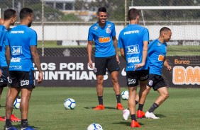 Richard e companheiros no treino desta terça-feira no CT Joaquim Grava