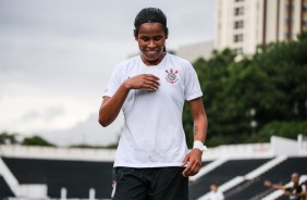 Victória marcou gol contra o São José, em partida pelo Campeonato Paulista Feminino