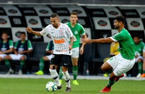 Claydon no duelo contra a Chapecoense, pelo Brasileirão