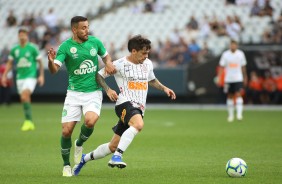 Fagner durante jogo contra a Chapecoense, na Arena Corinthians, pelo Brasileirão