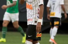 Jovem Pedrinho durante jogo contra a Chapecoense, na Arena Corinthians, pelo Brasileirão