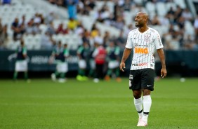 Love durante jogo contra a Chapecoense, na Arena Corinthians, pelo Brasileirão