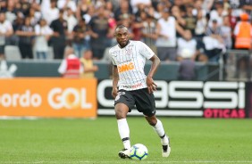 Manoel durante jogo contra a Chapecoense, na Arena Corinthians, pelo Brasileirão