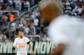 Ralf durante jogo contra a Chapecoense, na Arena Corinthians, pelo Brasileiro