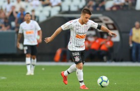 Ramiro durante jogo contra a Chapecoense, na Arena Corinthians, pelo Brasileirão