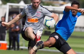 Boselli no jogo-treino entre Corinthians profissional e Sub-23 no CT Joaquim Grava