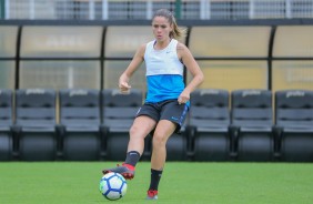 Érika no treinamento do Corinthians Futebol Feminino desta terça-feira