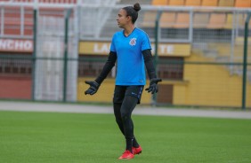 Goleira Lel no treinamento do Corinthians Futebol Feminino desta tera-feira