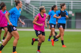 Pardal e Marcela no treinamento do Corinthians Futebol Feminino desta tera-feira