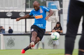 Love durante penltimo treino do Corinthians antes de enfrentar o Grmio