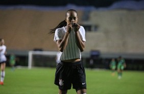 Adriana durante jogo contra o Iranduba, pelo Campeonato Brasileiro Feminino