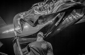 Ação comemorativa antes do jogo entre Corinthians e Grêmio, na Arena, em Itaquera