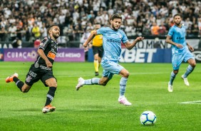 Clayson durante o jogo contra o Grêmio, na Arena Corinthians, pelo Brasileirão