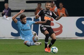 Clayson em duelo contra o Grmio, pelo Campeonato Brasileiro, na Arena Corinthians