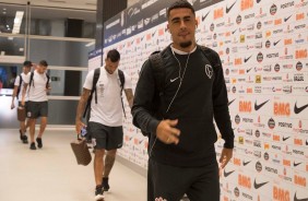 Gabriel chega  Arena Corinthians para enfrentar o Grmio, pelo Campeonato Brasileiro
