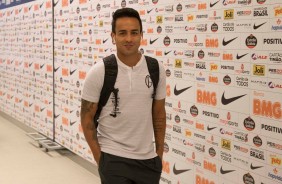 Jadson chega  Arena Corinthians para enfrentar o Grmio, pelo Campeonato Brasileiro