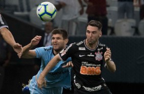 Mauro Boselli no jogo contra o Grmio, pelo Brasileiro