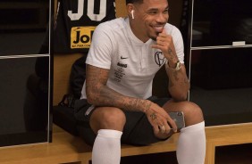 Urso no vestiário da Arena Corinthians antes do jogo contra o Grêmio, pelo Brasileirão