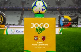 Destaque para a bola do jogo entre Corinthians e Flamengo, pela Copa do Brasil