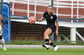 Giovanna Crivelari no duelo contra o Santos, pelo Paulisto Feminino 2019