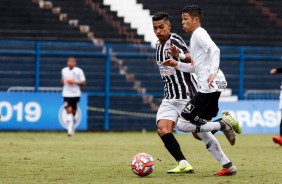 Adson atuando contra o So Bernardo, pelo Campeonato Paulista Sub-20