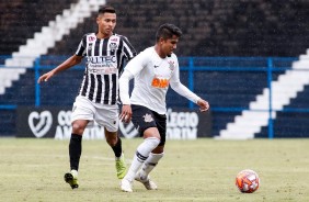 Rael atuando contra o So Bernardo, pelo Campeonato Paulista Sub-20