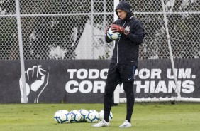 Cássio na manhã chuvosa de treino do Corinthians